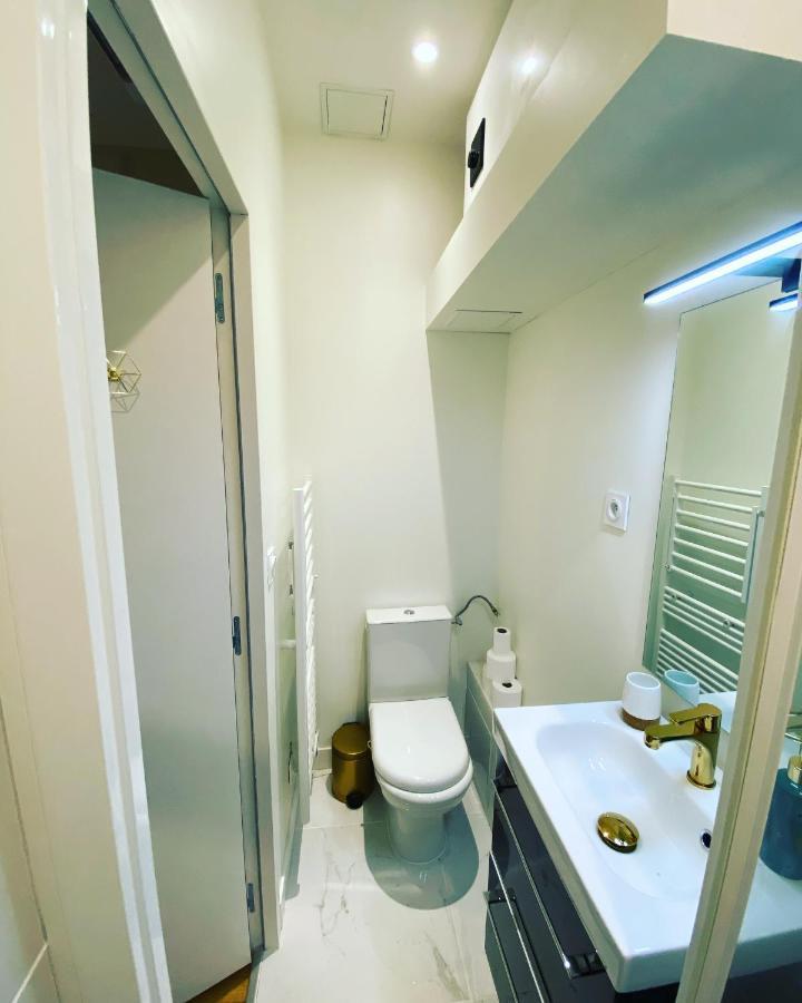 Chaleureux Studio Climatise Apartment อองเชร์ ภายนอก รูปภาพ